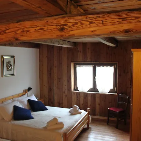 La Croce Hotel
