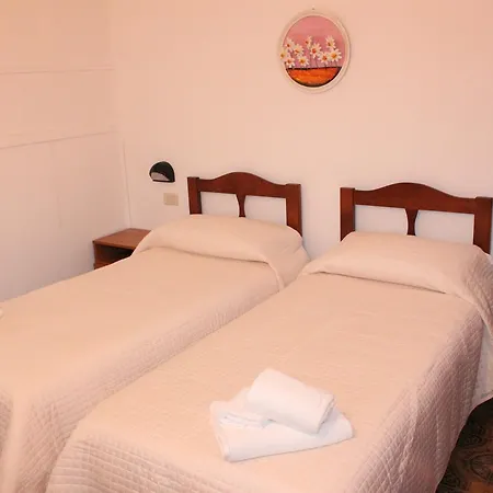 La Croce Hotel 3*