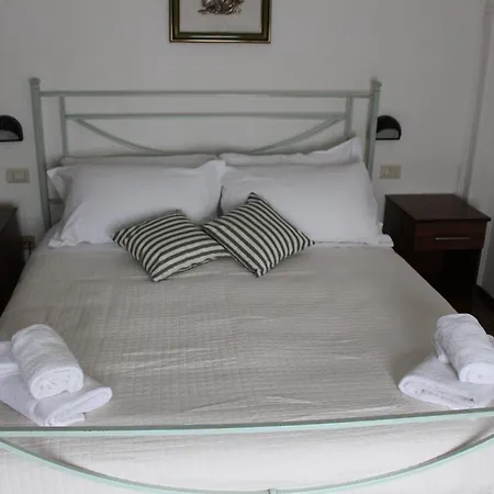 Hotel La Croce Abbadia San Salvator
